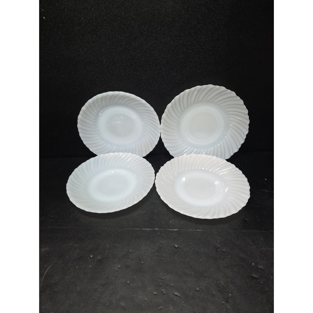 Termocrisa Milk Glass‎ Bread Plates, Translucent Swirl Plates, Vintage Set of 4